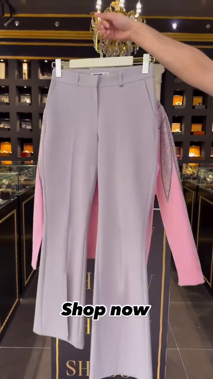 Modern Grey Flared Pants – Chic Contemporary Bottom Wear