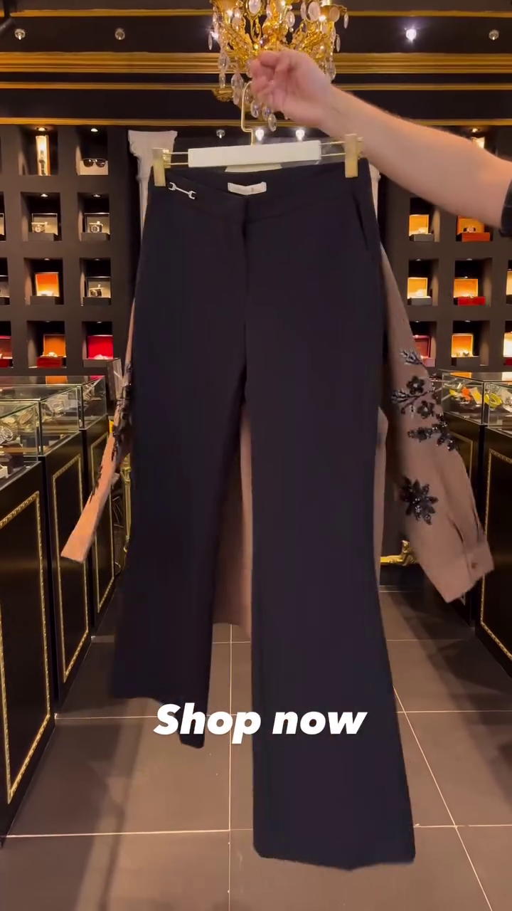 Classic Black Flared Pants – Stylish & Versatile Fashion