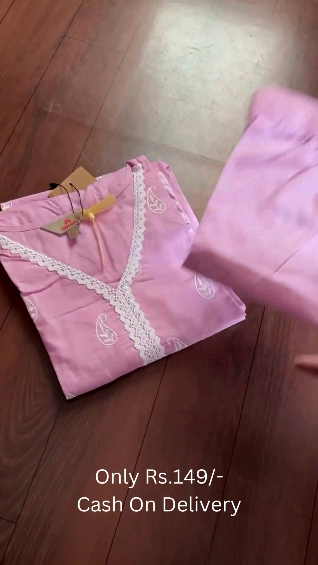 Elegant Floral Red Kurti Set – Stylish Comfort at Just Rs.149