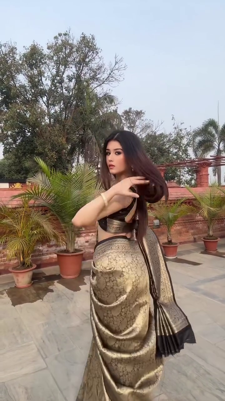 Chic Black and Gold Saree with Modern Ethnic Style