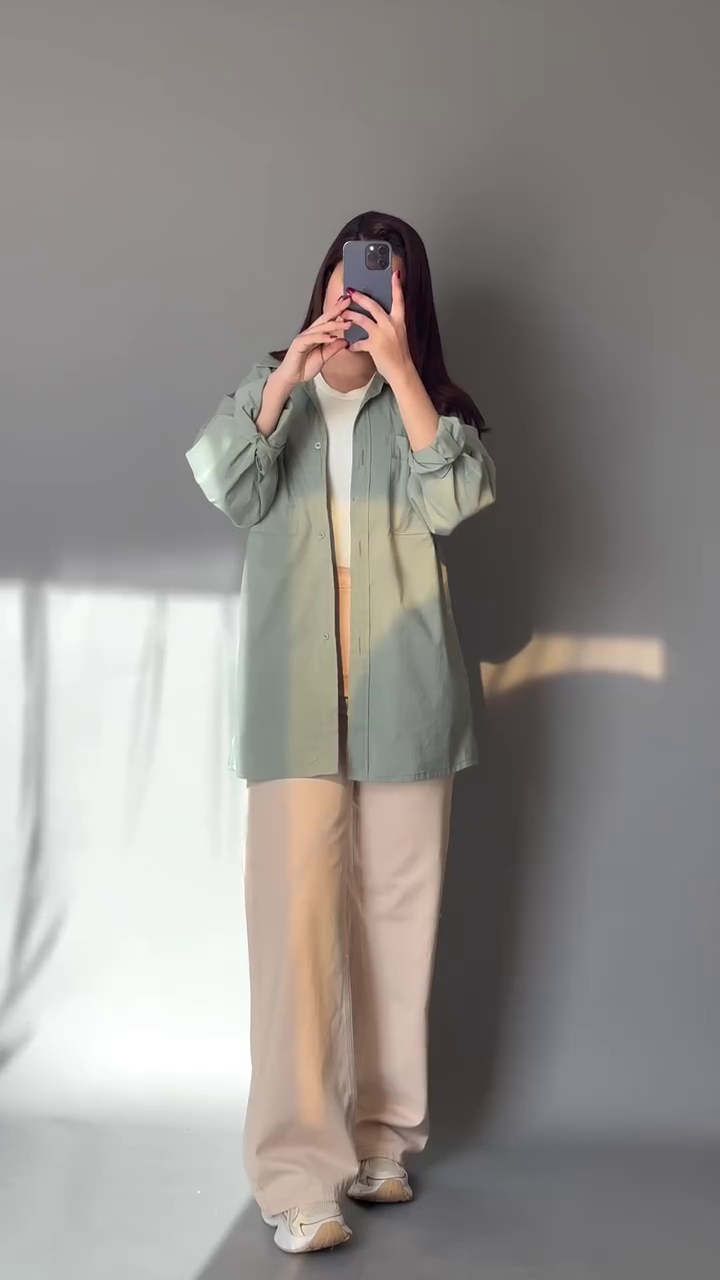 Aesthetic Oversized Shirt Fit