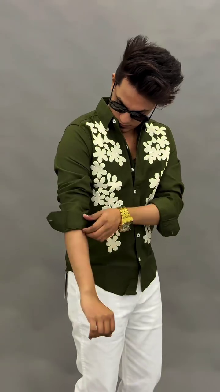 Trendy Olive Green Floral Statement Shirt