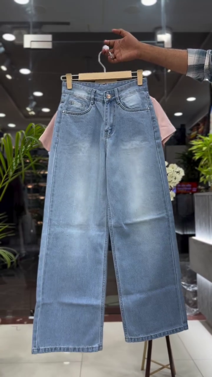 Trendy Denim Co-Ord Set – Modern Street Style