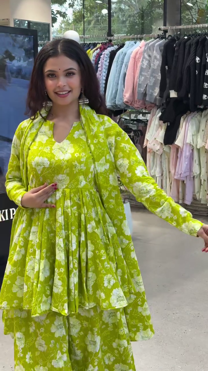 Premium Floral Ethnic Set – Grace Meets Comfort