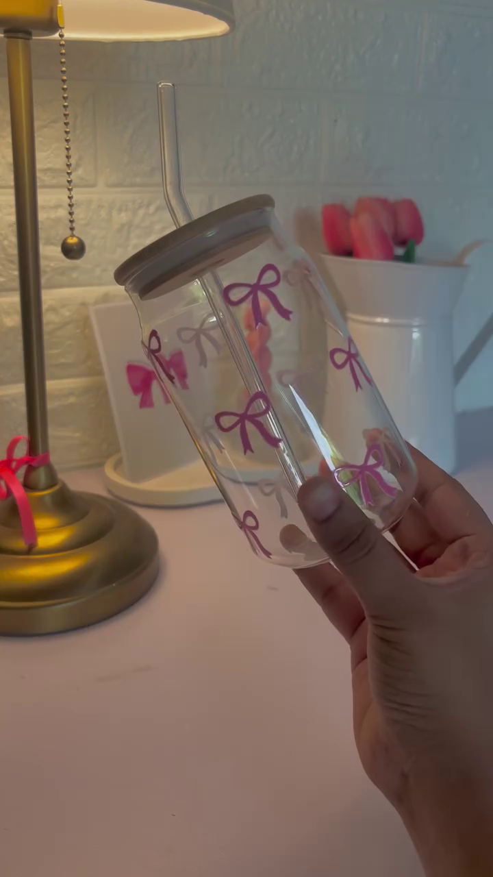 🎀 Cute Bow Glass Tumbler – Drink in Style