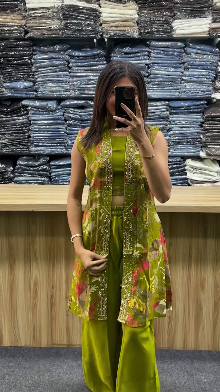 🌺 Premium Floral Co-Ord Set – Elegant Everyday Fashion