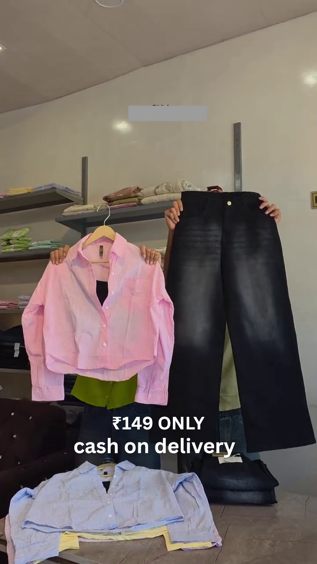 💗 Cute Pink Shirt + Wide Leg Jeans Combo