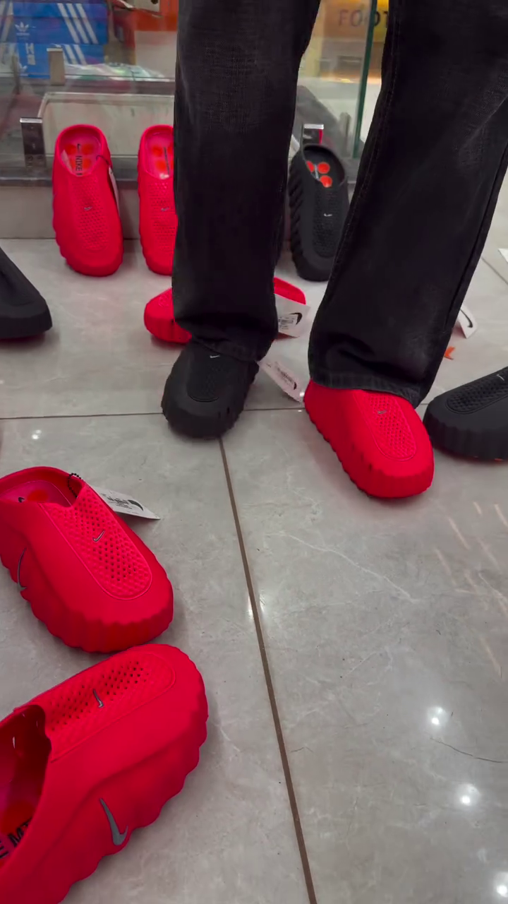 ❤️ Ultra-Light Comfort Clogs – Walk in Comfort Every Day
